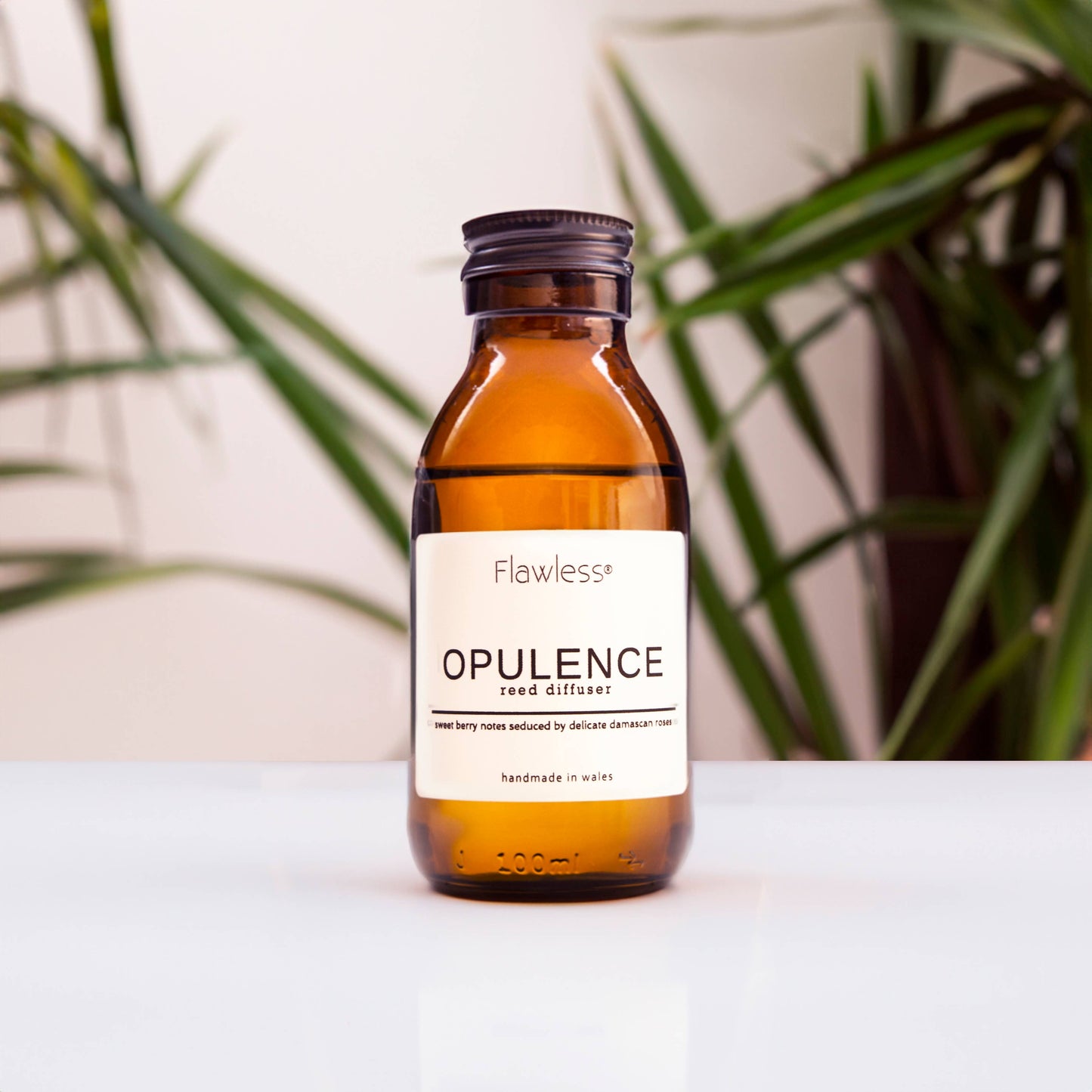 Flawless - Eco-friendly Reed Diffuser- Amazing Home Fragrance. Handmade