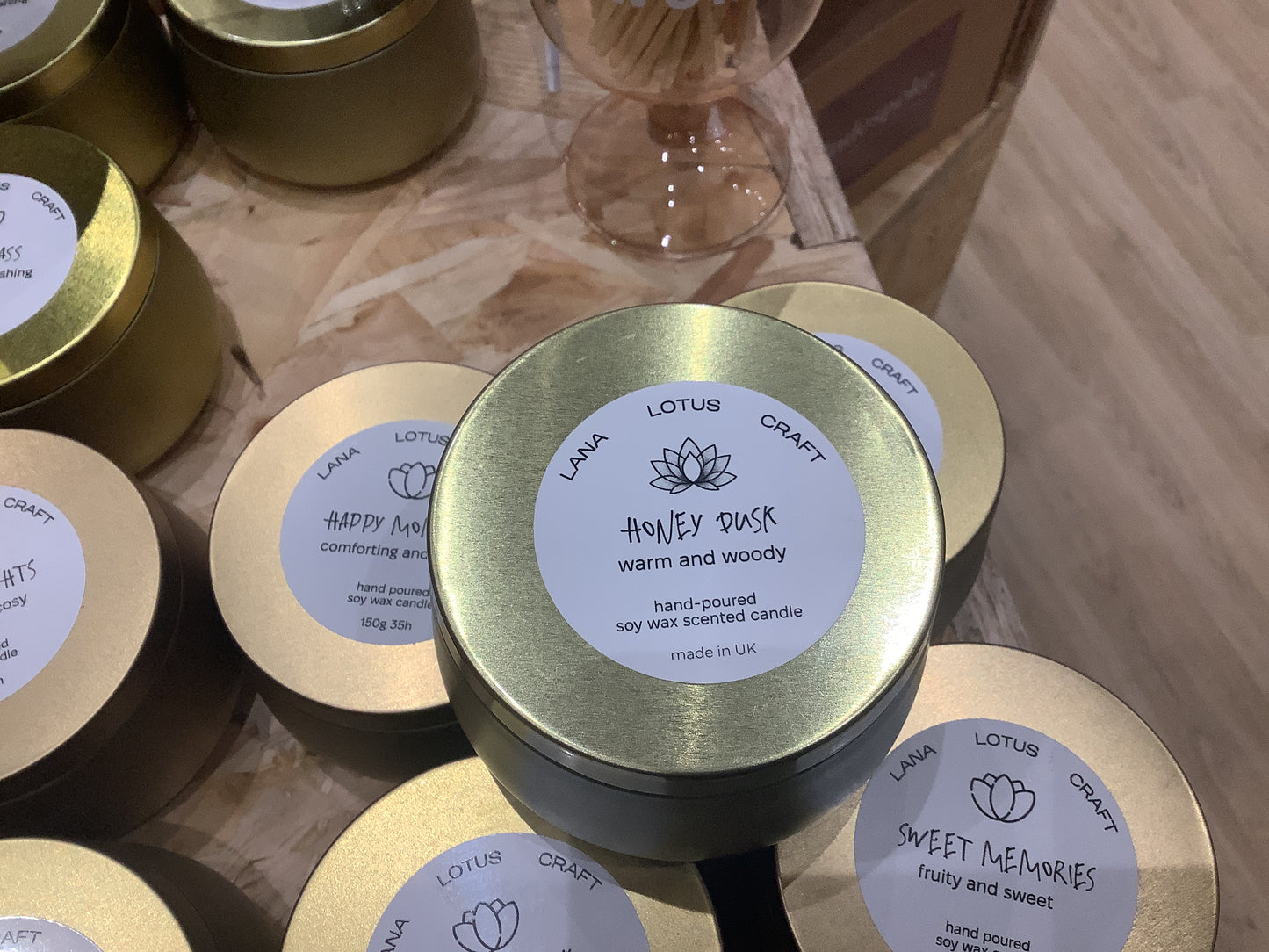Lana Lotus Craft - “Honey Dusk” Handmade Scented Wax Candle LLC006