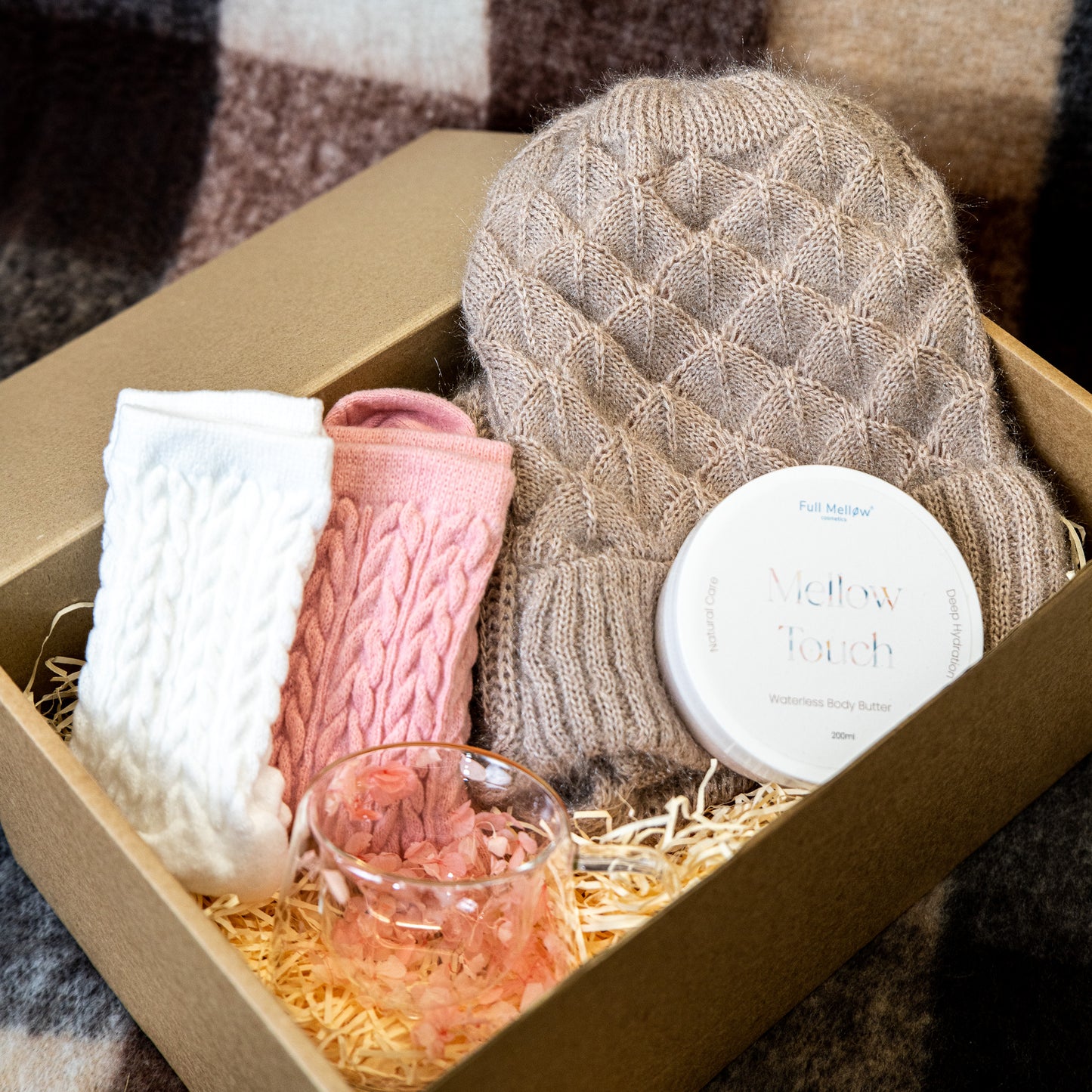 Warm & Cozy Moments - Curated Gift Box