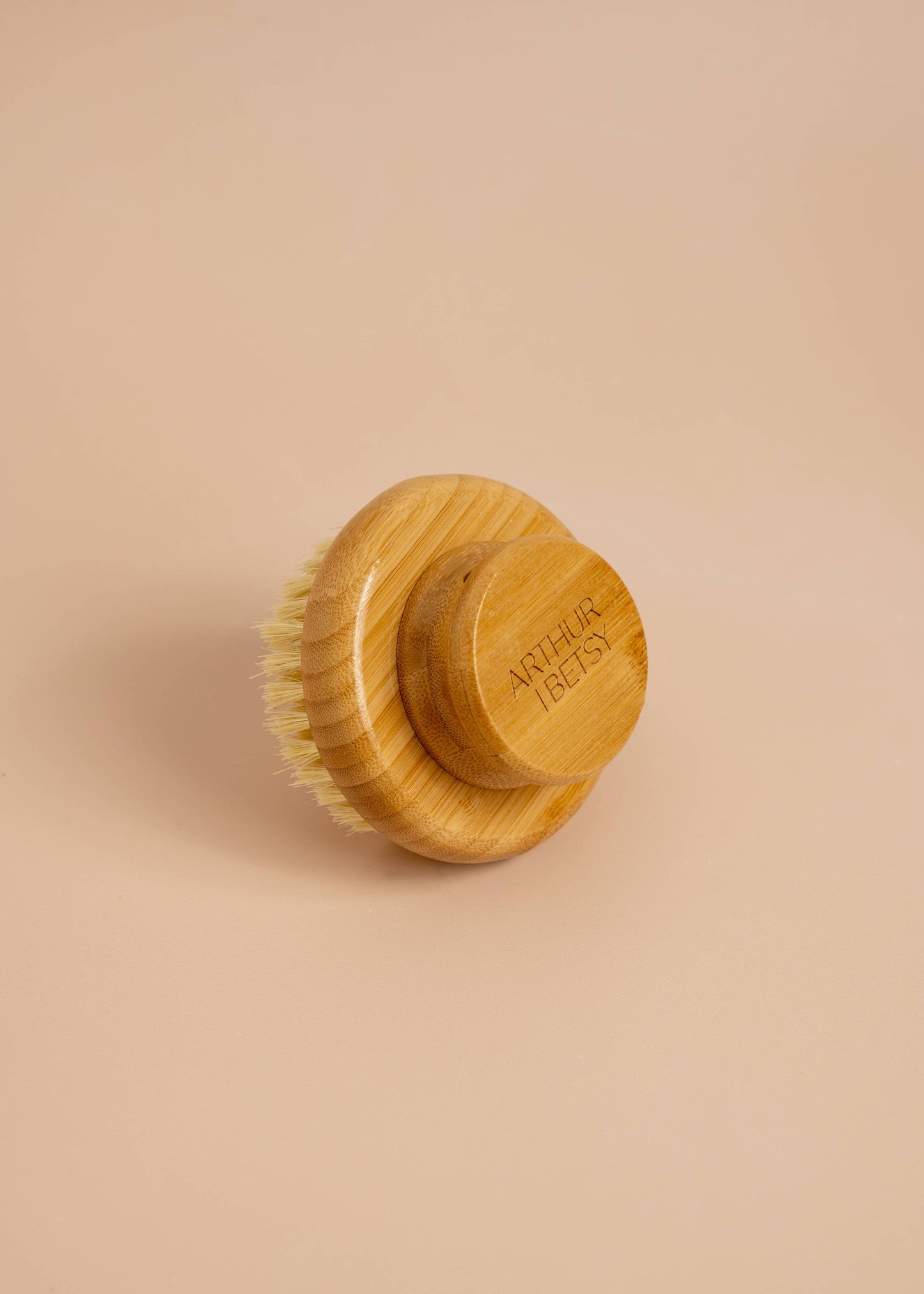 Arthur Betsy - Round dry body brush, body brushing, body care, sisal