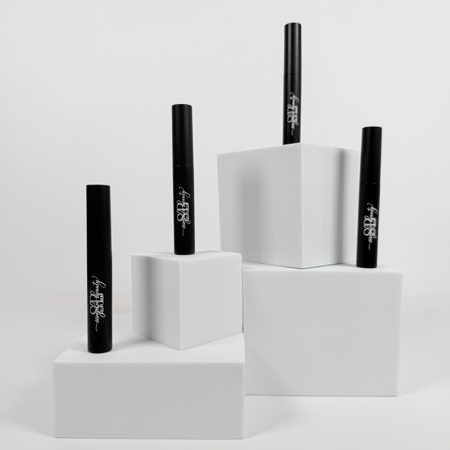 Siimplee Cosmetics Cluster Lash Bond - strong lightweight DIY lash adhesive