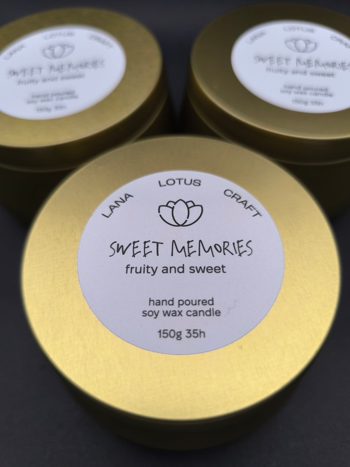 Handmade Scented Soy Wax Candle "Sweet memories"