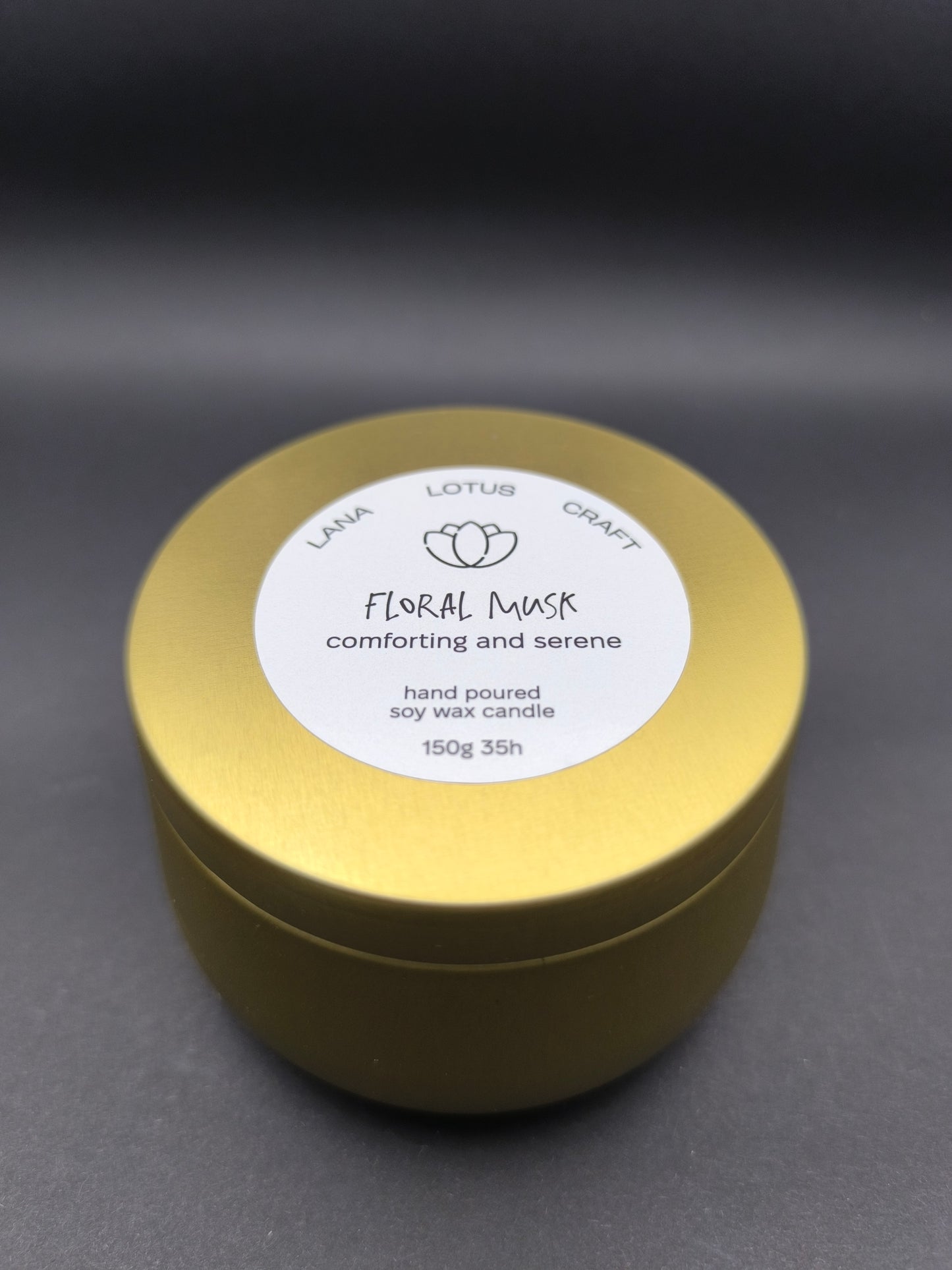 Handmade Scented Soy Wax Candle "Floral Musk"