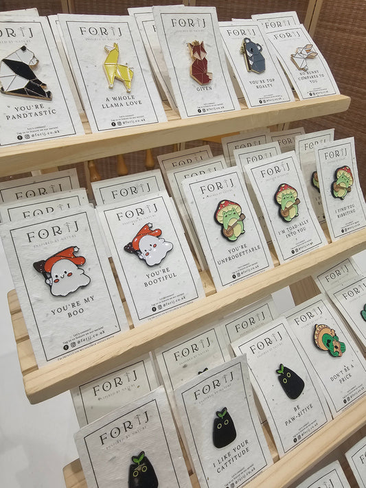 FOR002 Forij Pin Badges