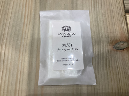 Lana Lotus Craft - “Sunset” scented plant wax melts - LLC103