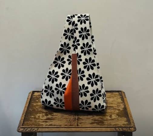 TOKEII KNIT STUDIO - Floral Knitted Reusable Market Bag-Tote Bag-Giftable