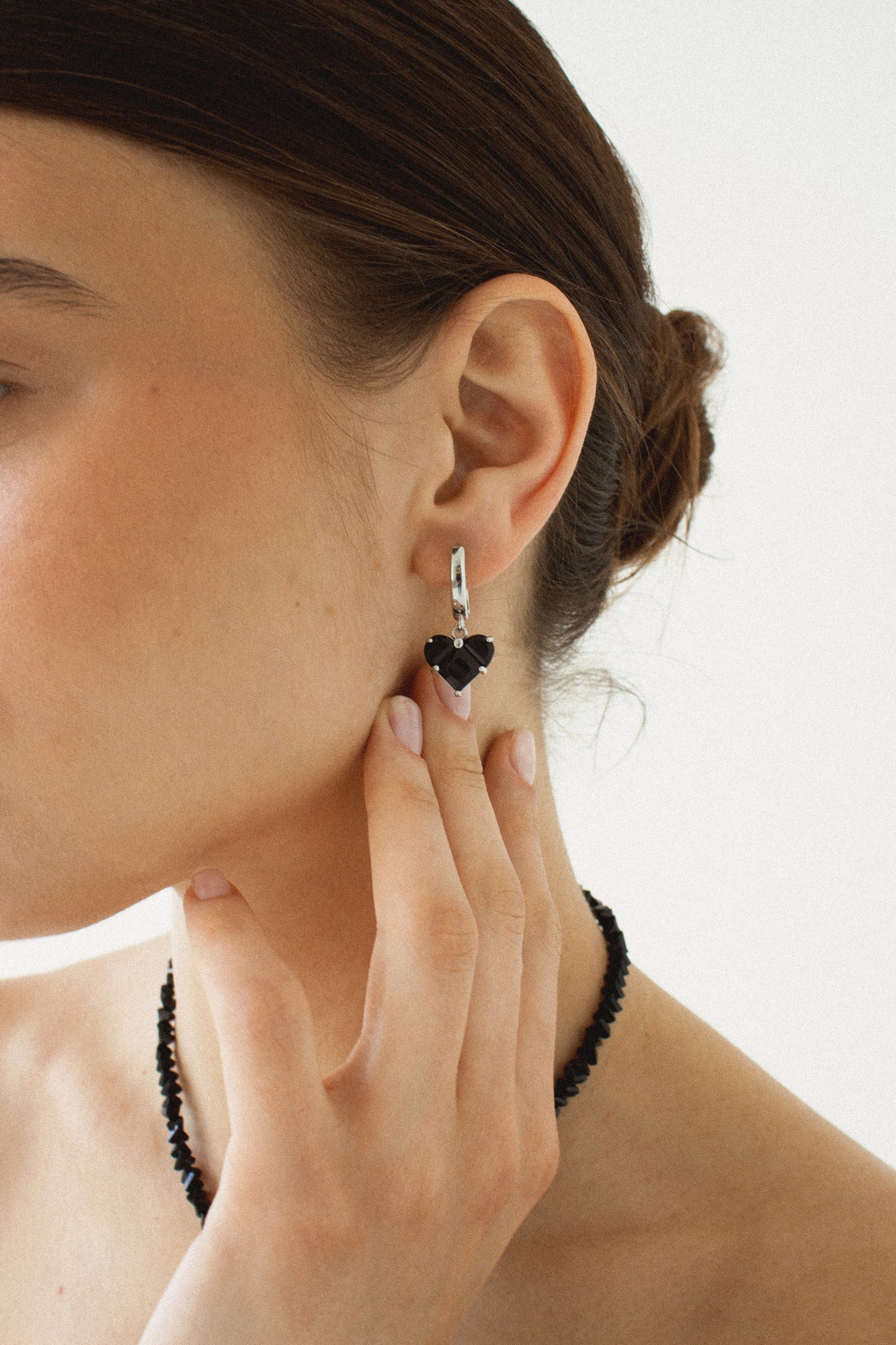 KENSY Black Crystal Pendant Necklace with Lobster Clasp, Crystal Choker, Heart Pendant Bracelet, Heart Drop Earrings Silver