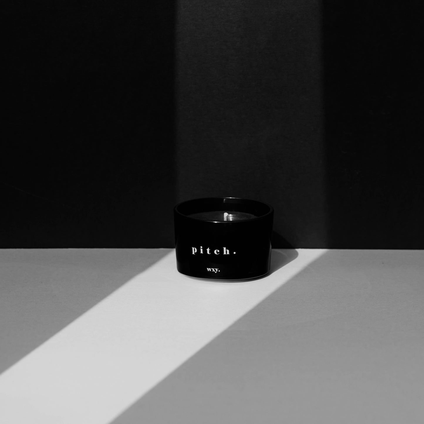 wxy. - Pitch 3oz Candle- Blood Orange + Santal Embers