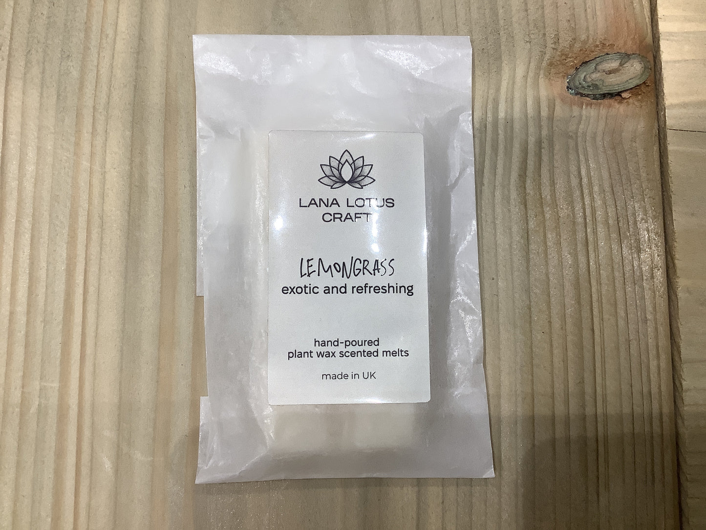 Lana Lotus Craft - “Lemongrass” scented plant wax melt LLC101
