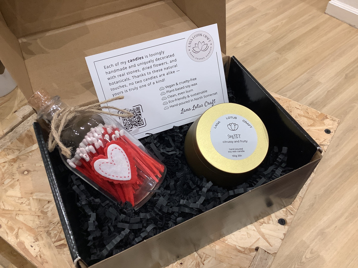Lana Lotus Craft - Valentine’s Candle Gift Box (‘Sunset’ candle 8 oz + Glass Jar Red Matches) LLC015