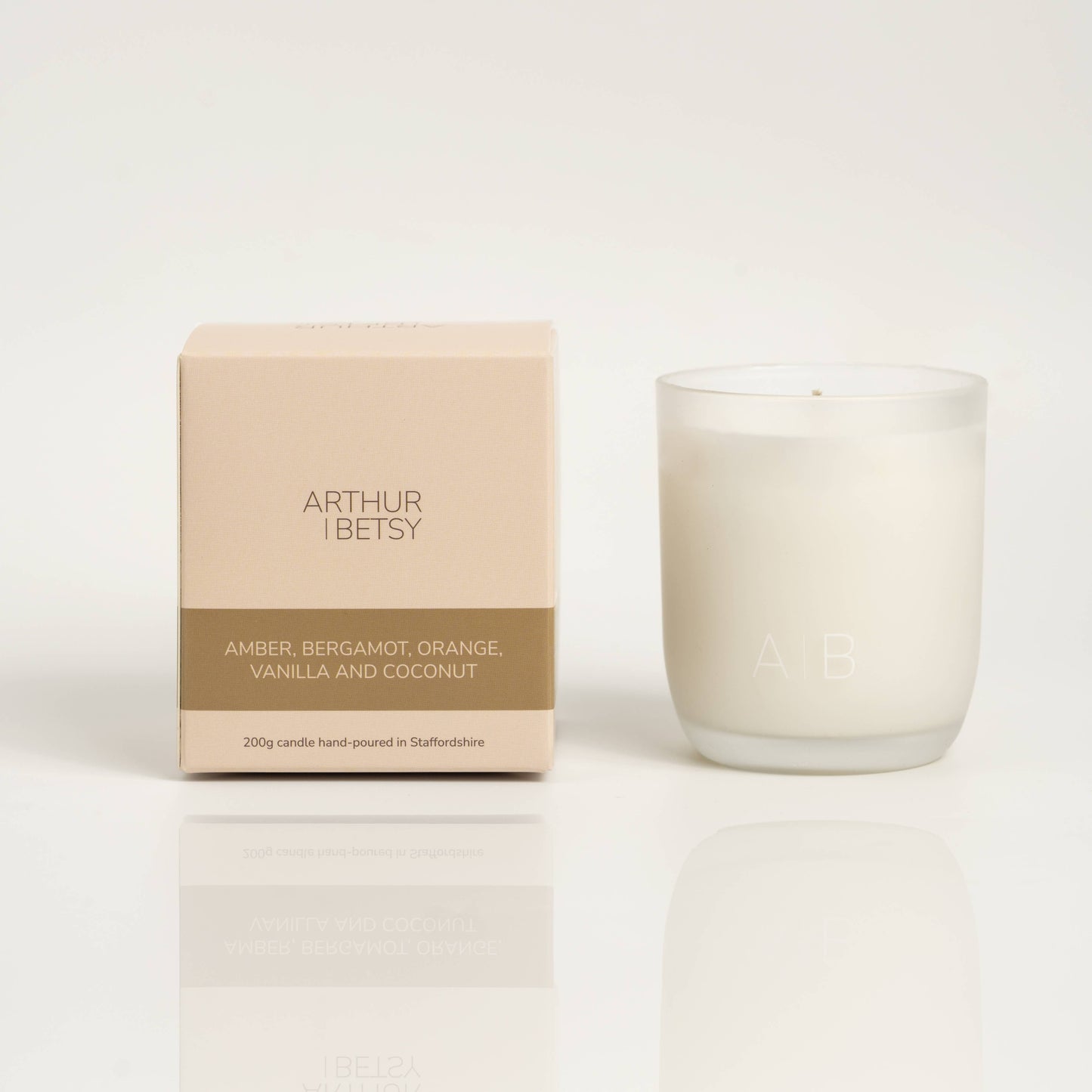 Arthur Betsy - Scented candle - amber, bergamot, vanilla glass jar 200g