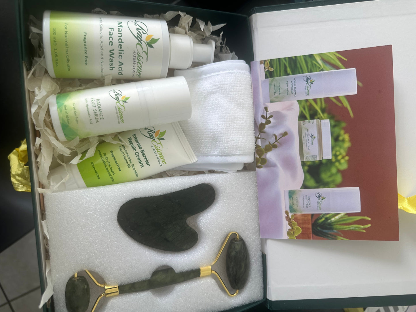 RayEssence Gift box - Day Care RY0246