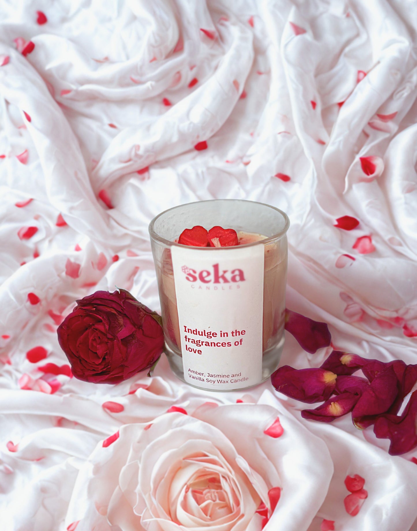 Indulge In The Fragrance of Romance - Amber, Jasmine and Vanilla Candle