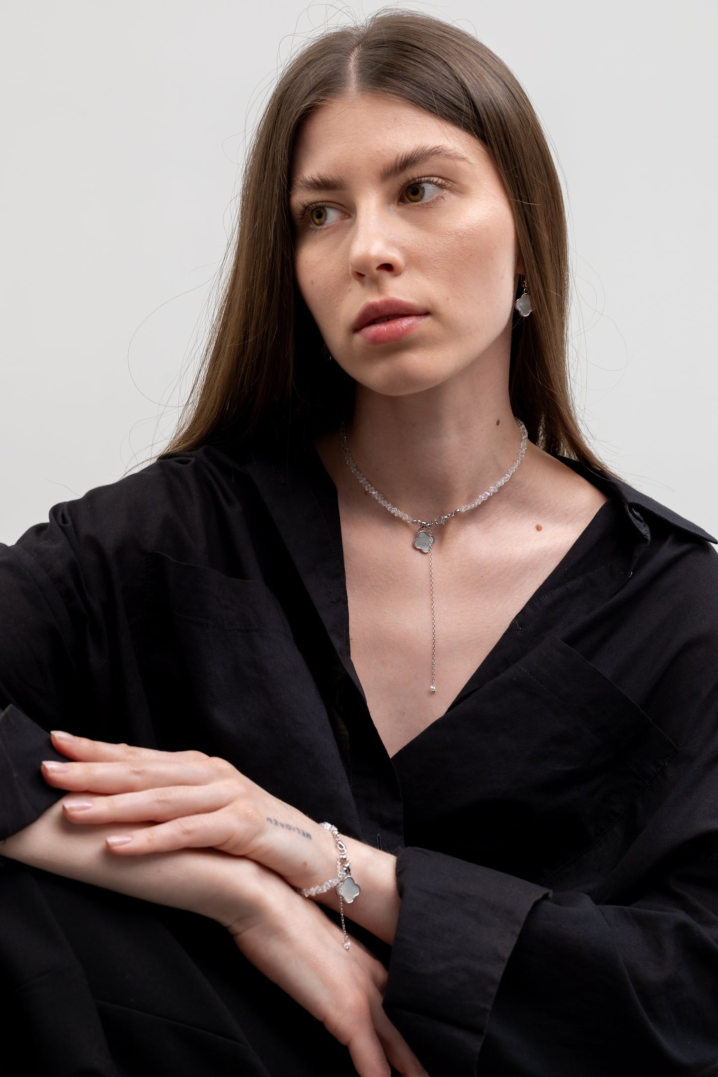 KENSY Magic Pendant Necklace with Lobster Clasp, Crystal Choker, clover Pendant Bracelet, clover Drop Earrings Gold
