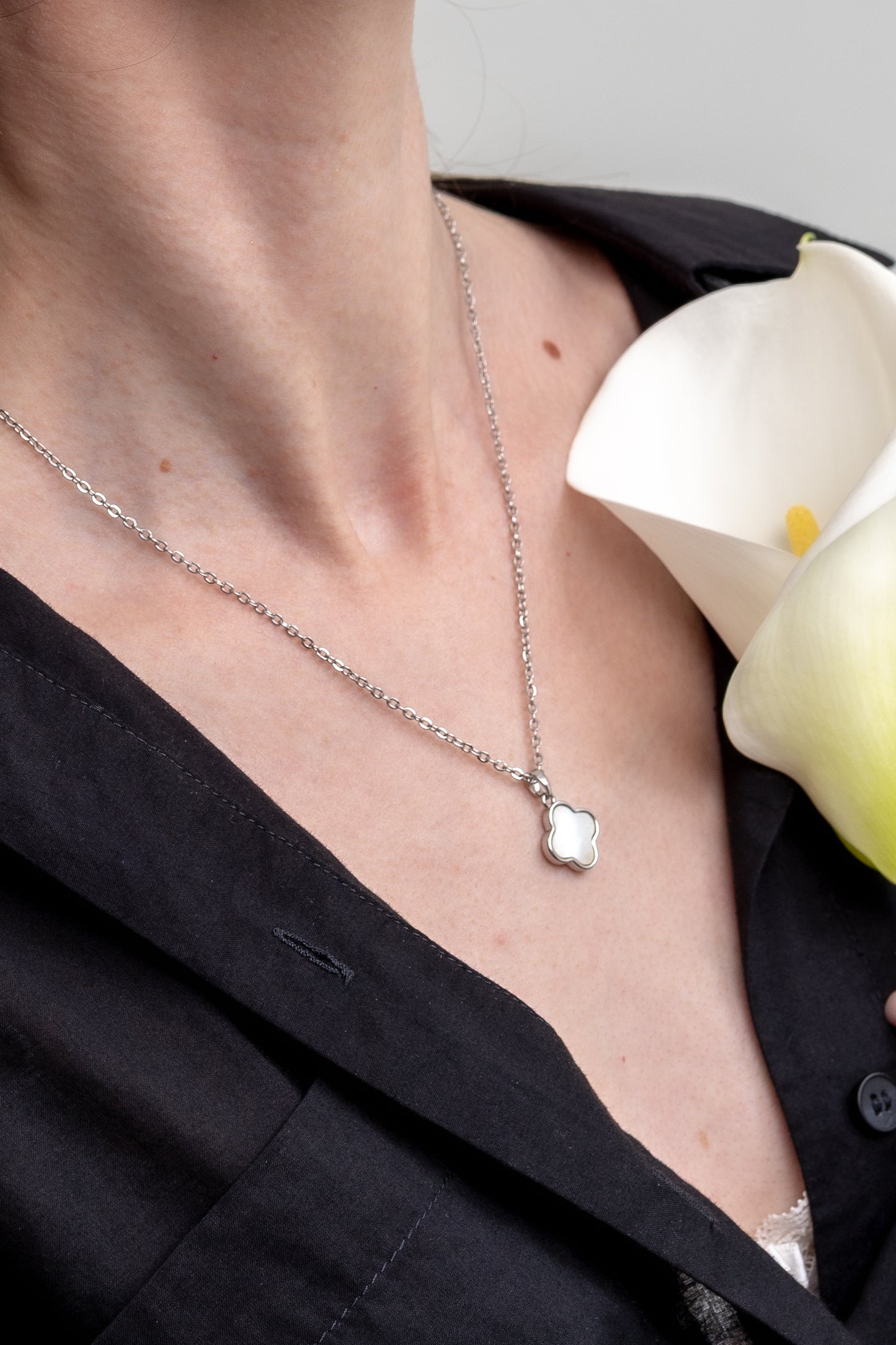 KENSY Pendant Necklace Clover