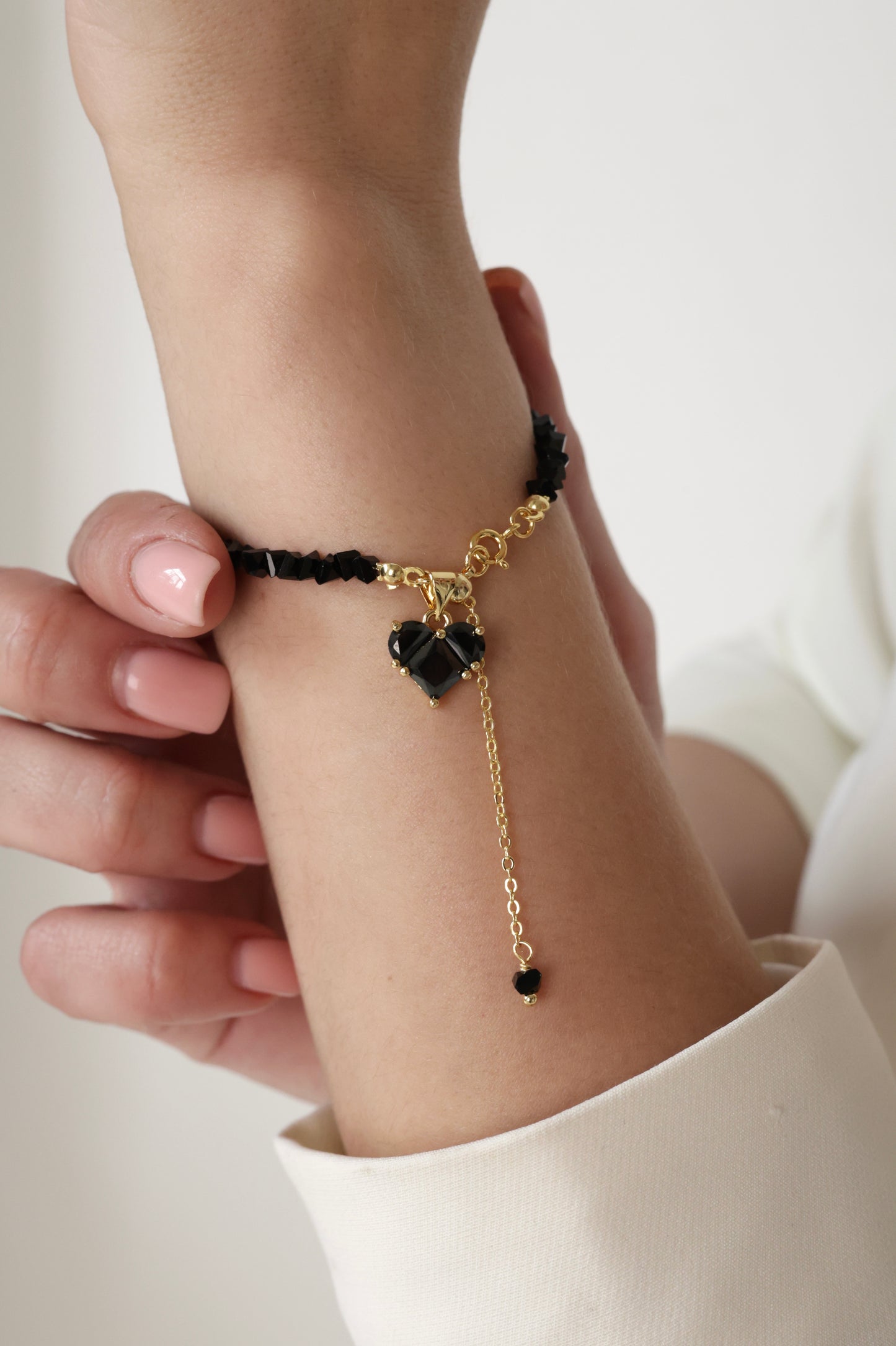 KENSY Black Helios Pendant Necklace with Lobster Clasp, Crystal Choker, Heart Pendant Bracelet, Heart Drop Earrings Gold