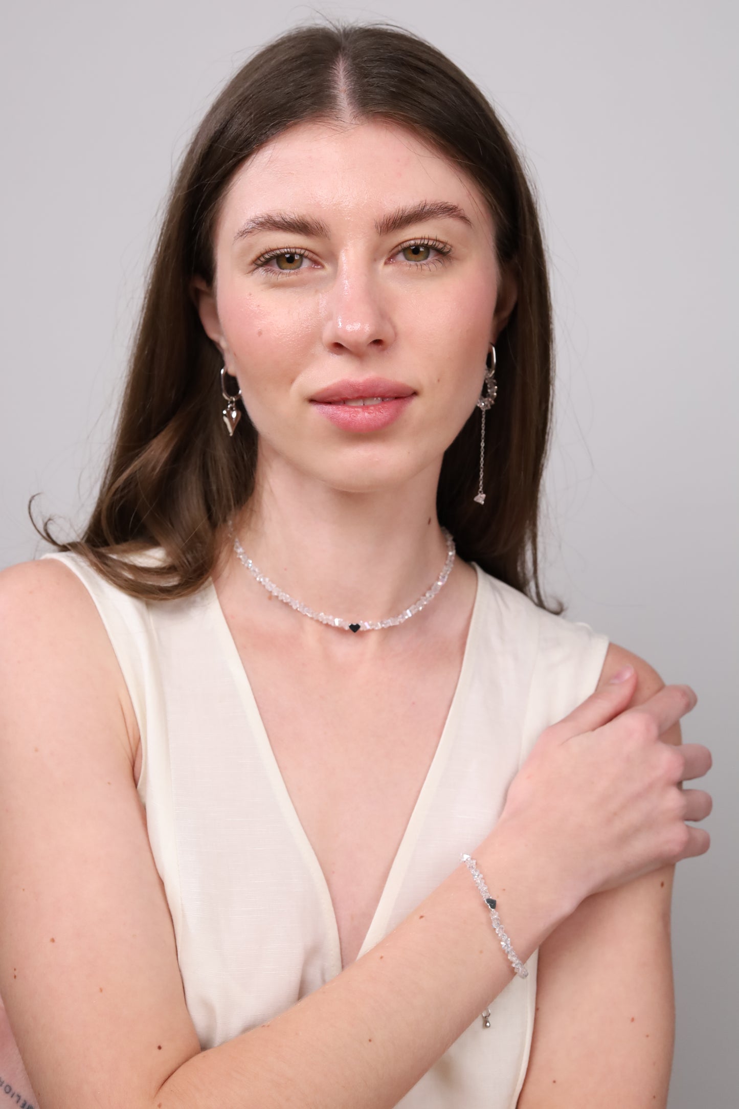 KENSY Aria Pendant Necklace with Lobster Clasp, Crystal Choker, Heart Pendant Bracelet, Heart Drop Earrings
