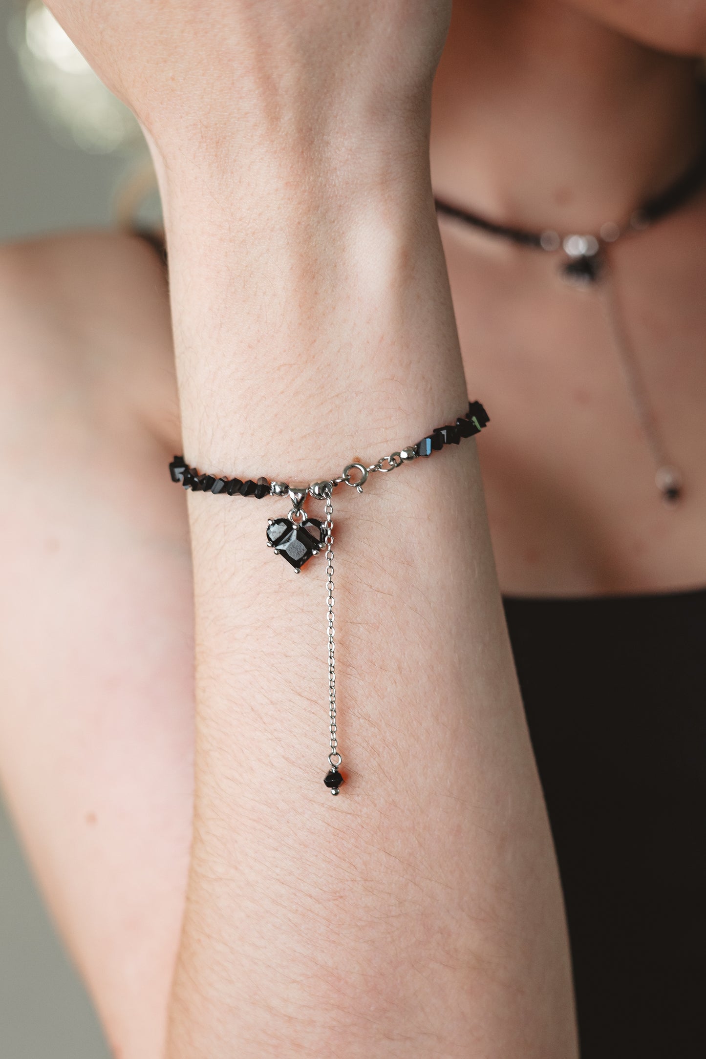 KENSY Black Helios Pendant Necklace with Lobster Clasp, Crystal Choker, Heart Pendant Bracelet, Heart Drop Earrings Silver