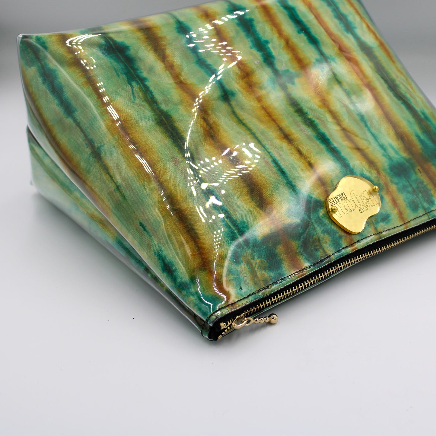BijouCREATES - Green Tiger Toiletry Bag - BCTBGM