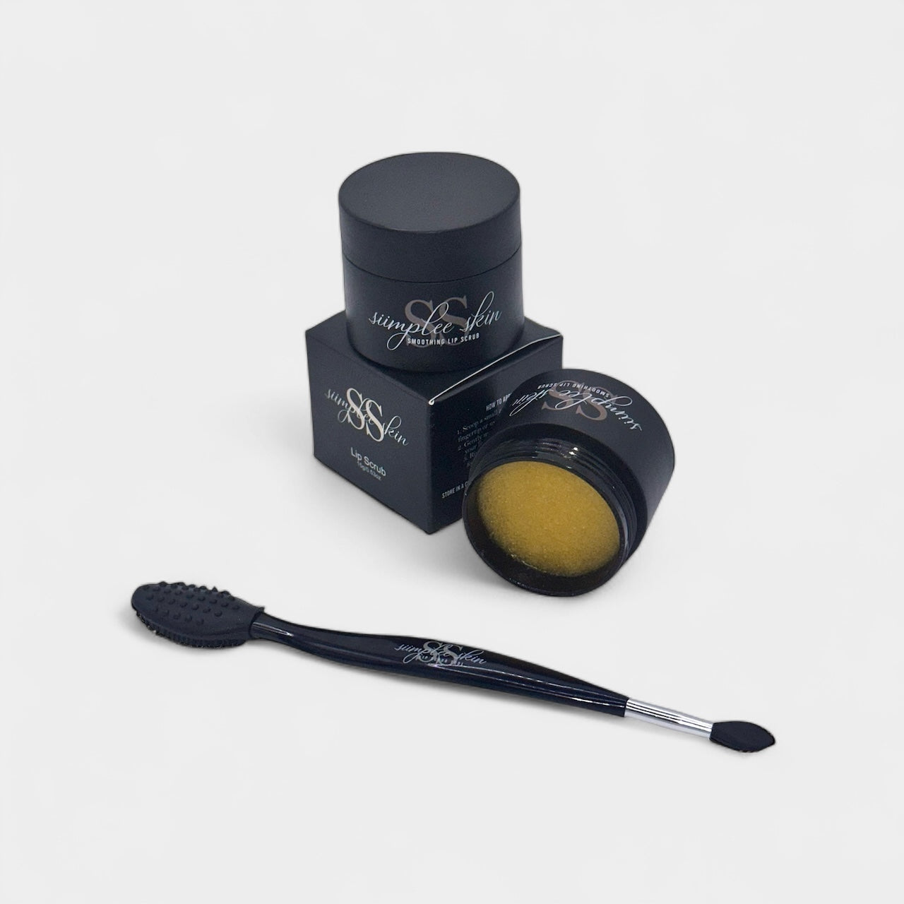 Siimplee Cosmetics Lip Scrub Ultimate Set - lip scrub and silicone brush beauty duo