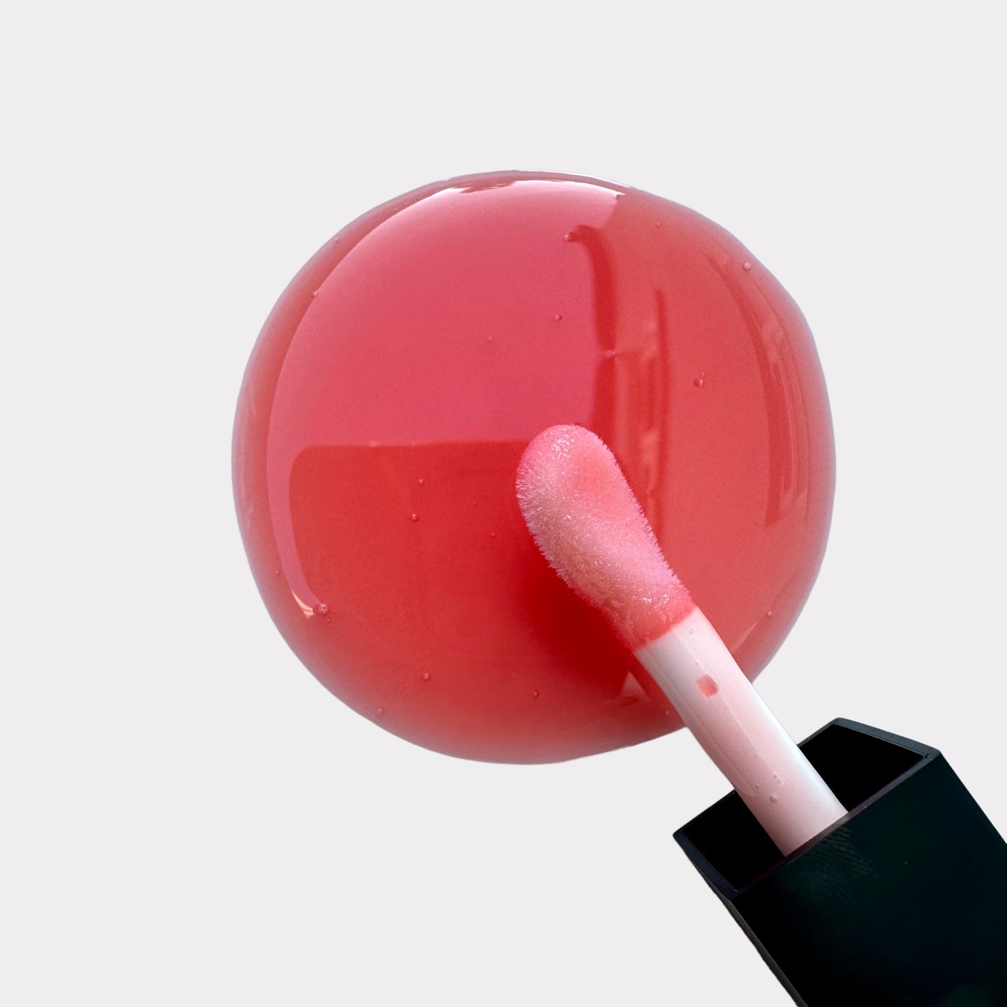 Siimplee Cosmetics Crimson Crush red strawberry vanilla tinted lip oil