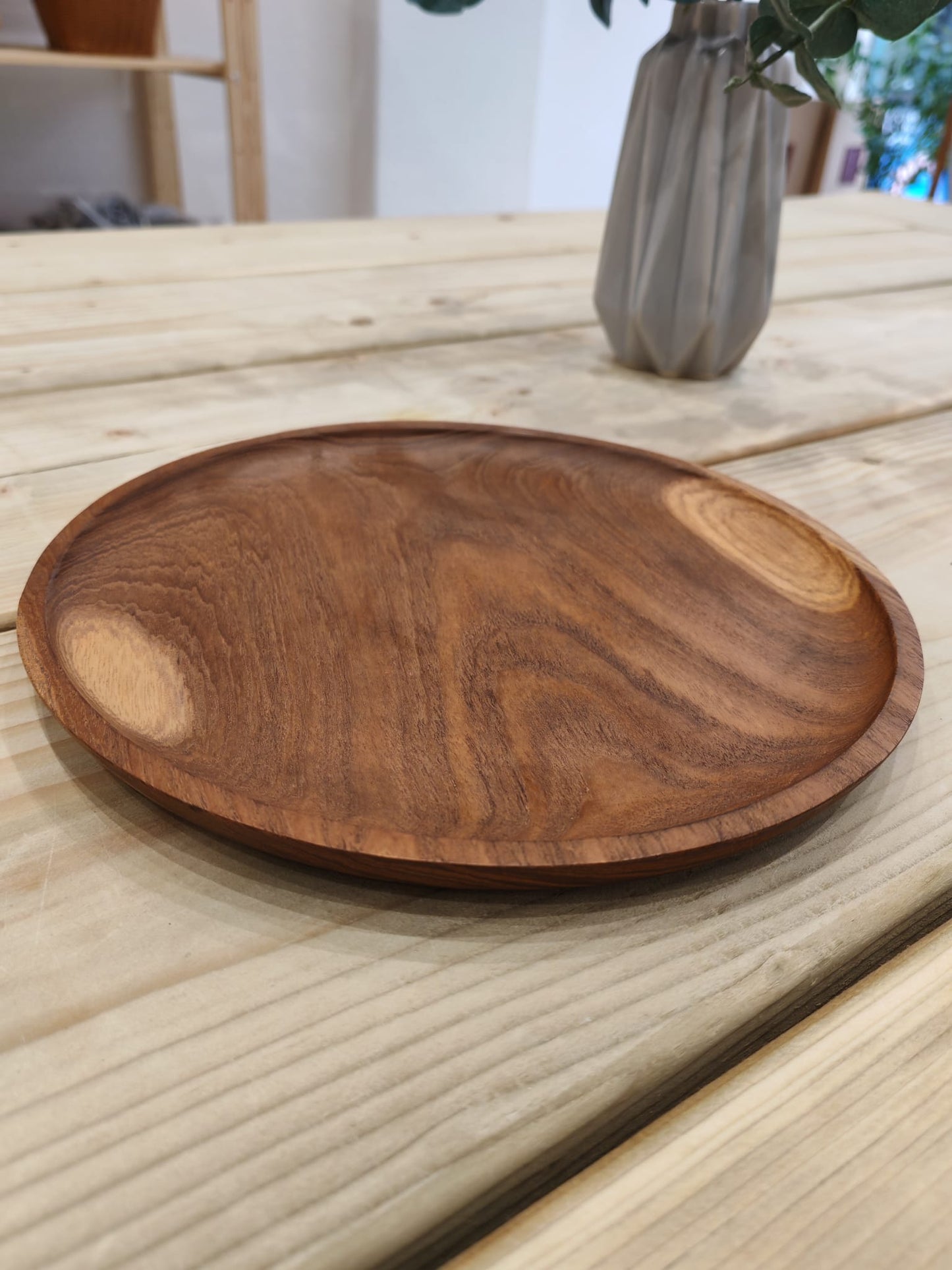 Vanillaism medium round handmade plate VAN003 - artisan homeware